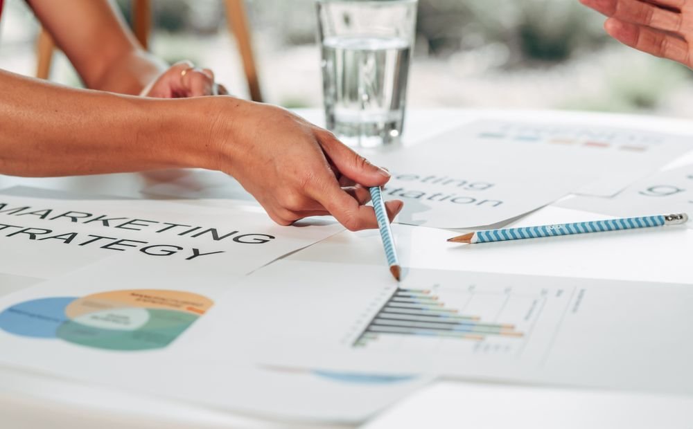 Data analytics dashboard used to compare competitor SEO performance